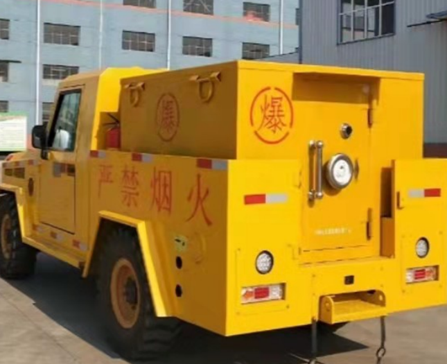 兴宾爆破器材运输车专用功能